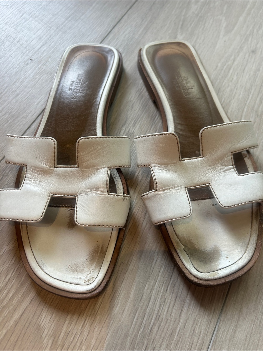 Hermes oran sandals 35